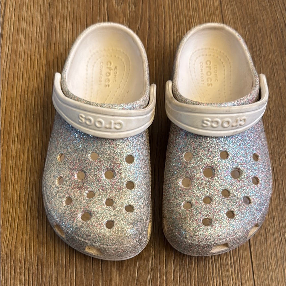 CROCS Silver Sandals with Shimmer Finish